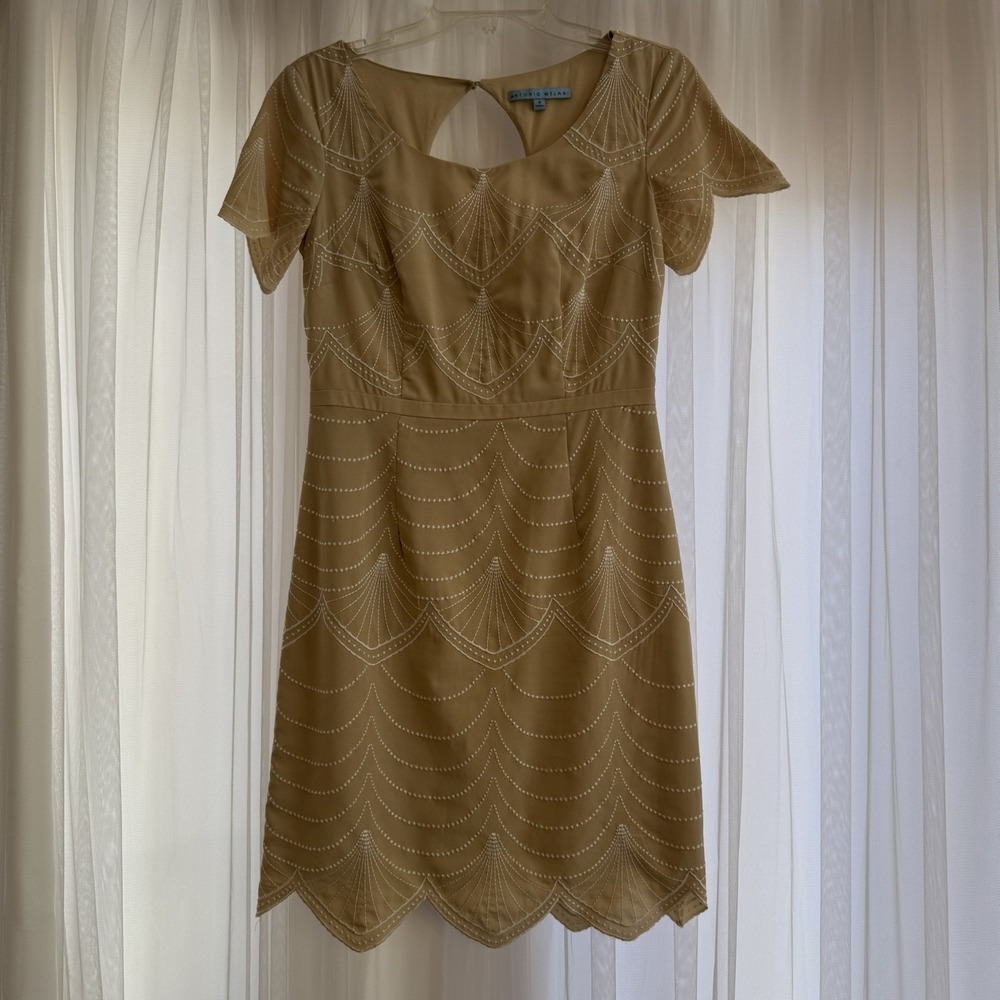 Antonio Melani Women Beige Embroidered Dress with Keyhole Size 4 Cocktail